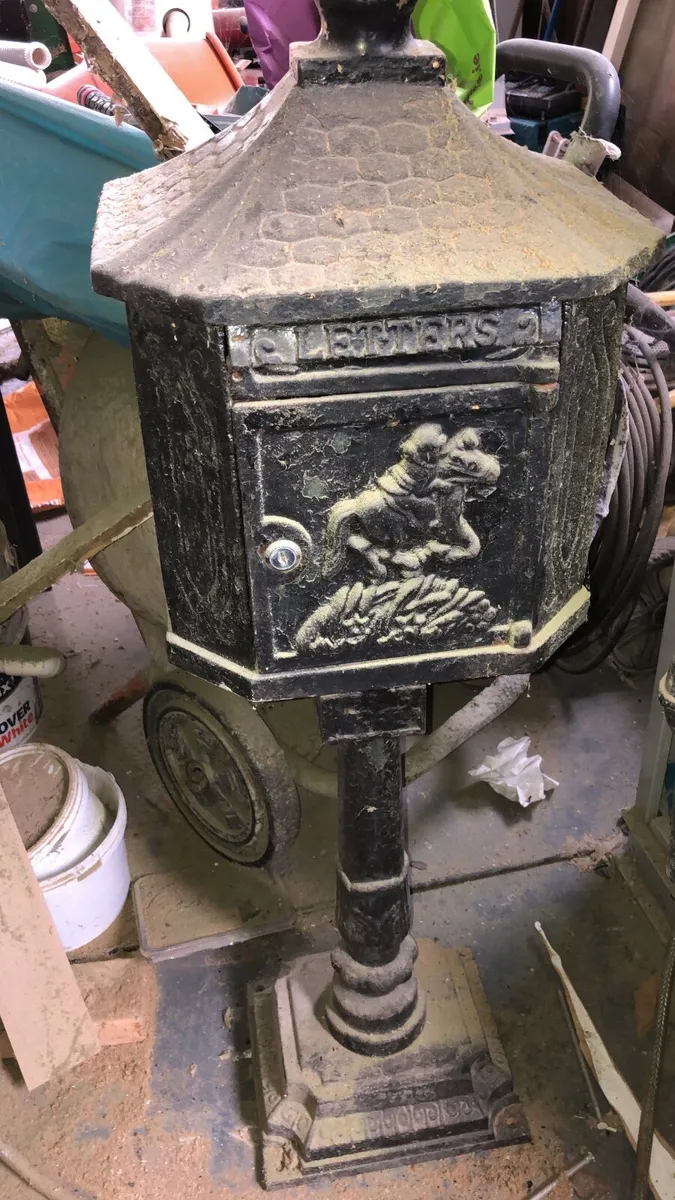 Letter box