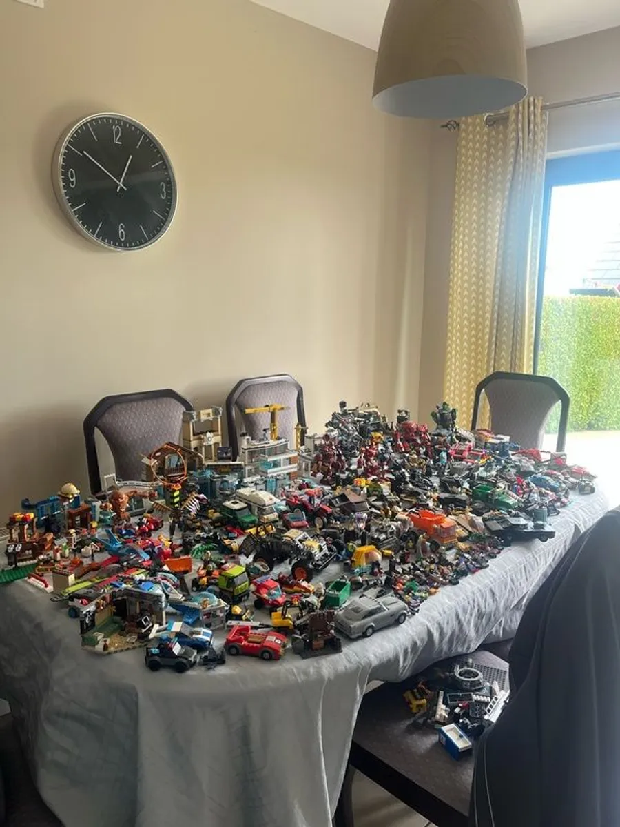 Lego bundle - Image 1