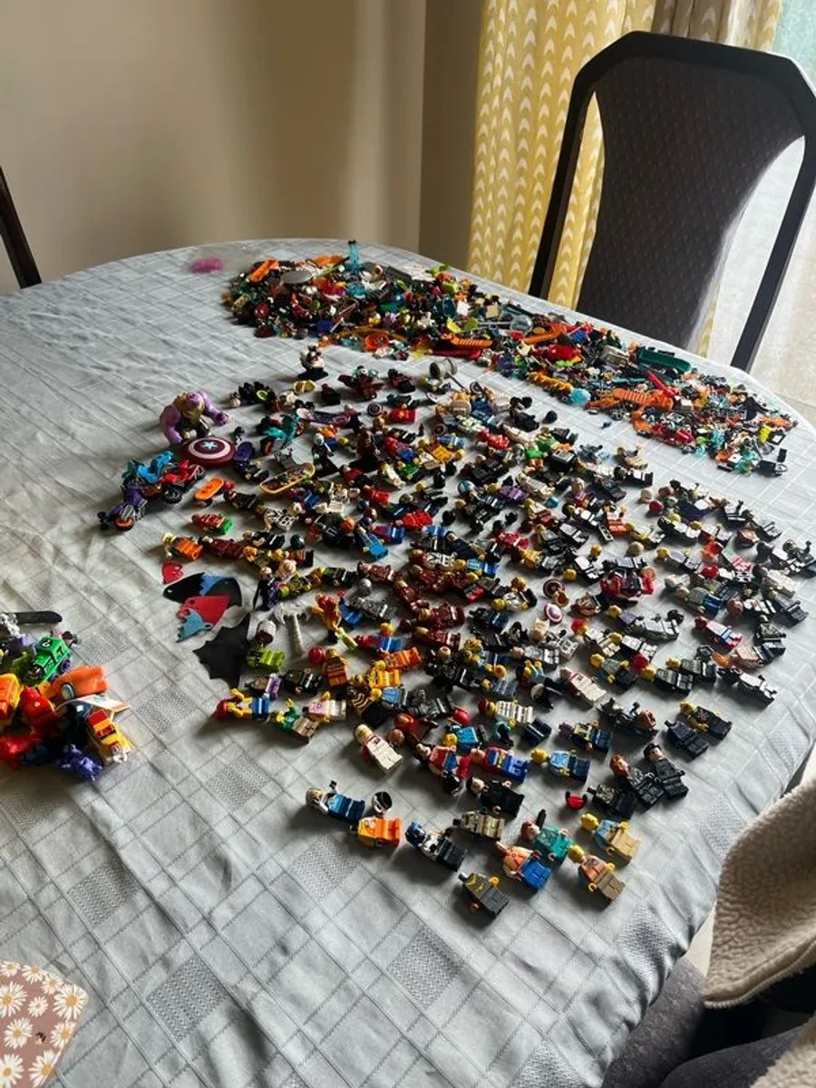 Lego bundle - Image 2