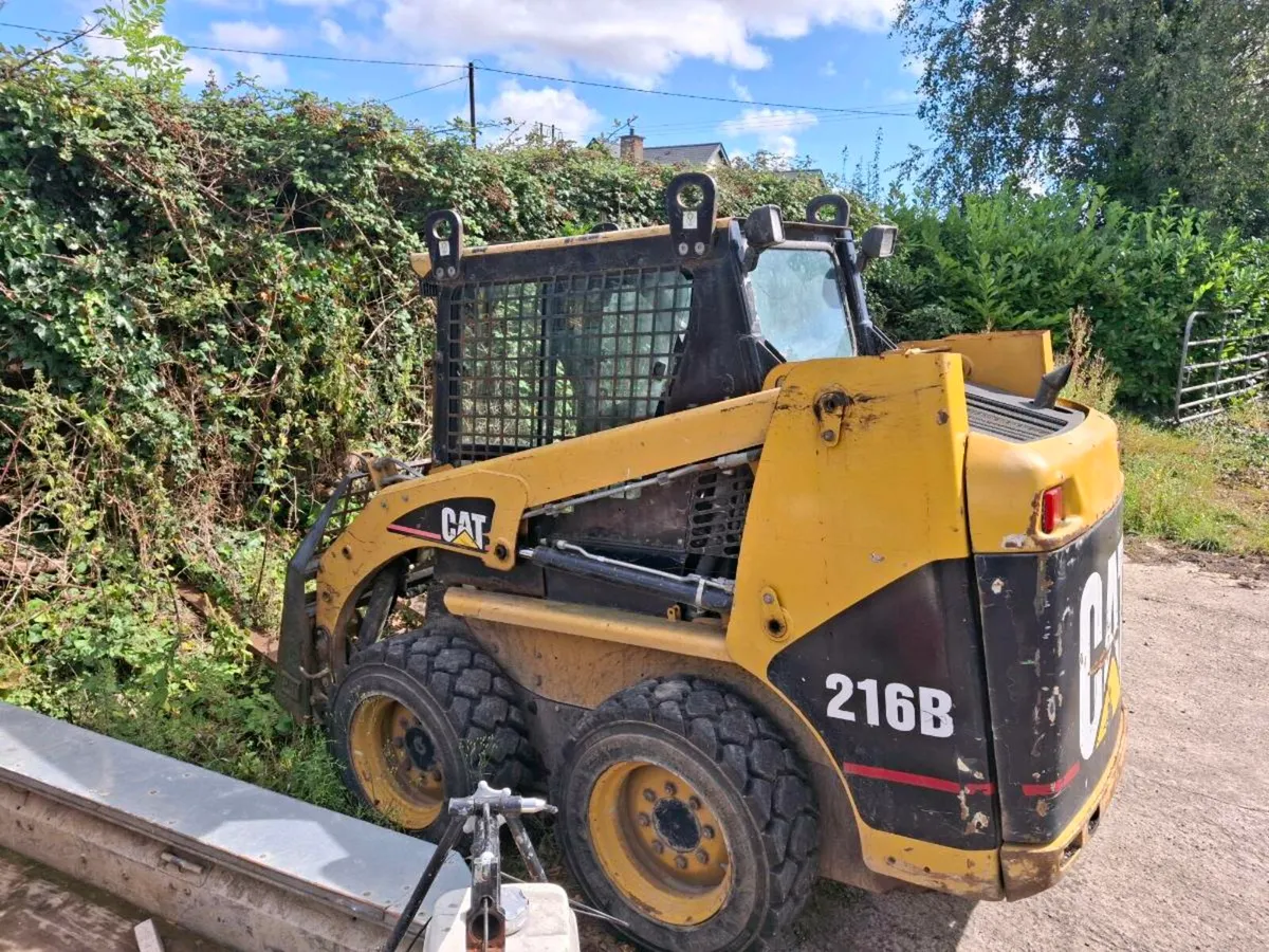 Cat skid steer - Image 4
