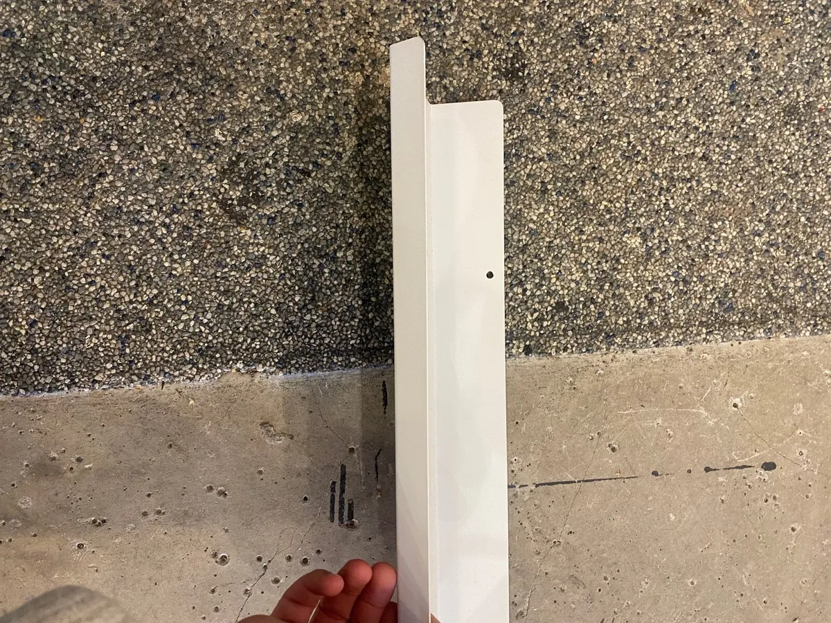 5 Metal shelves - Image 2