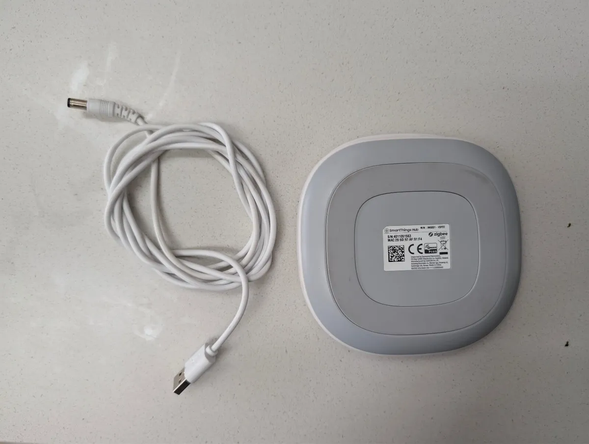 Samsung SmartThings Hub - Image 2