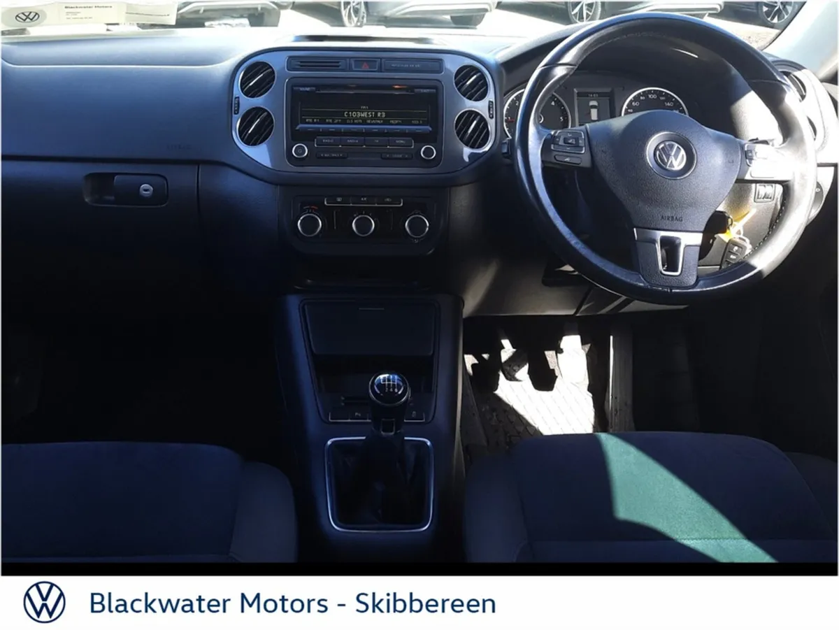 Volkswagen Tiguan SPORT 2.0TDI 110BHP - Image 3