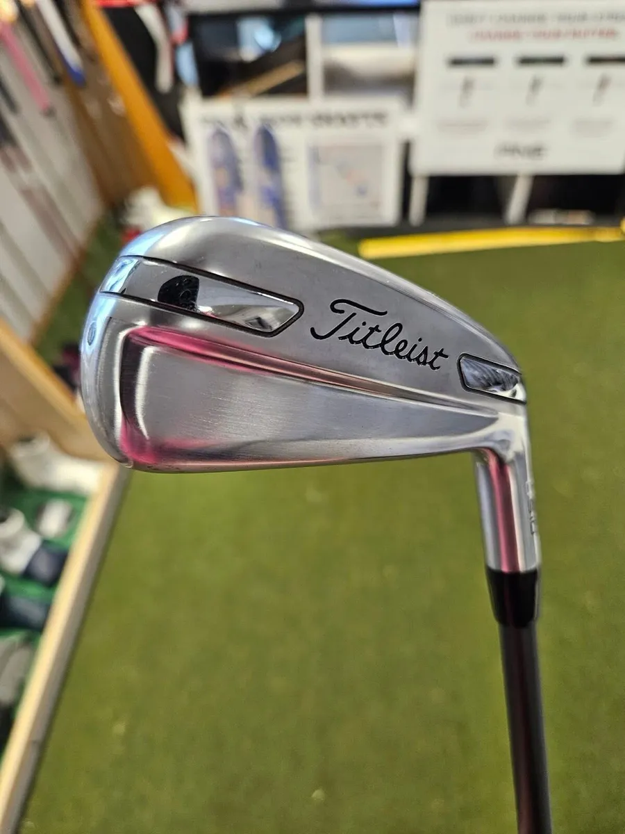 Titleist U510 Forged 4 Iron - Image 1
