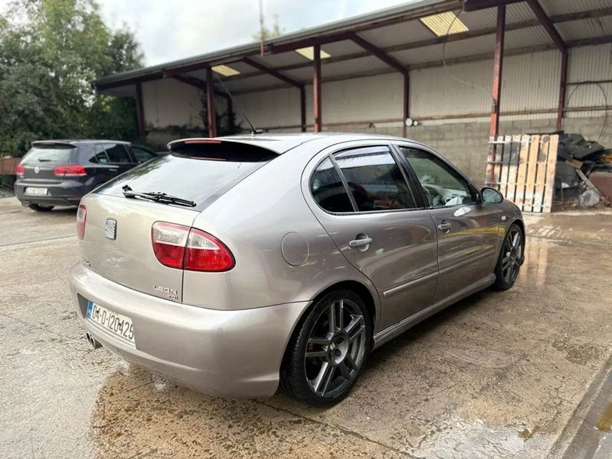 2004 Seat Leon - Image 2
