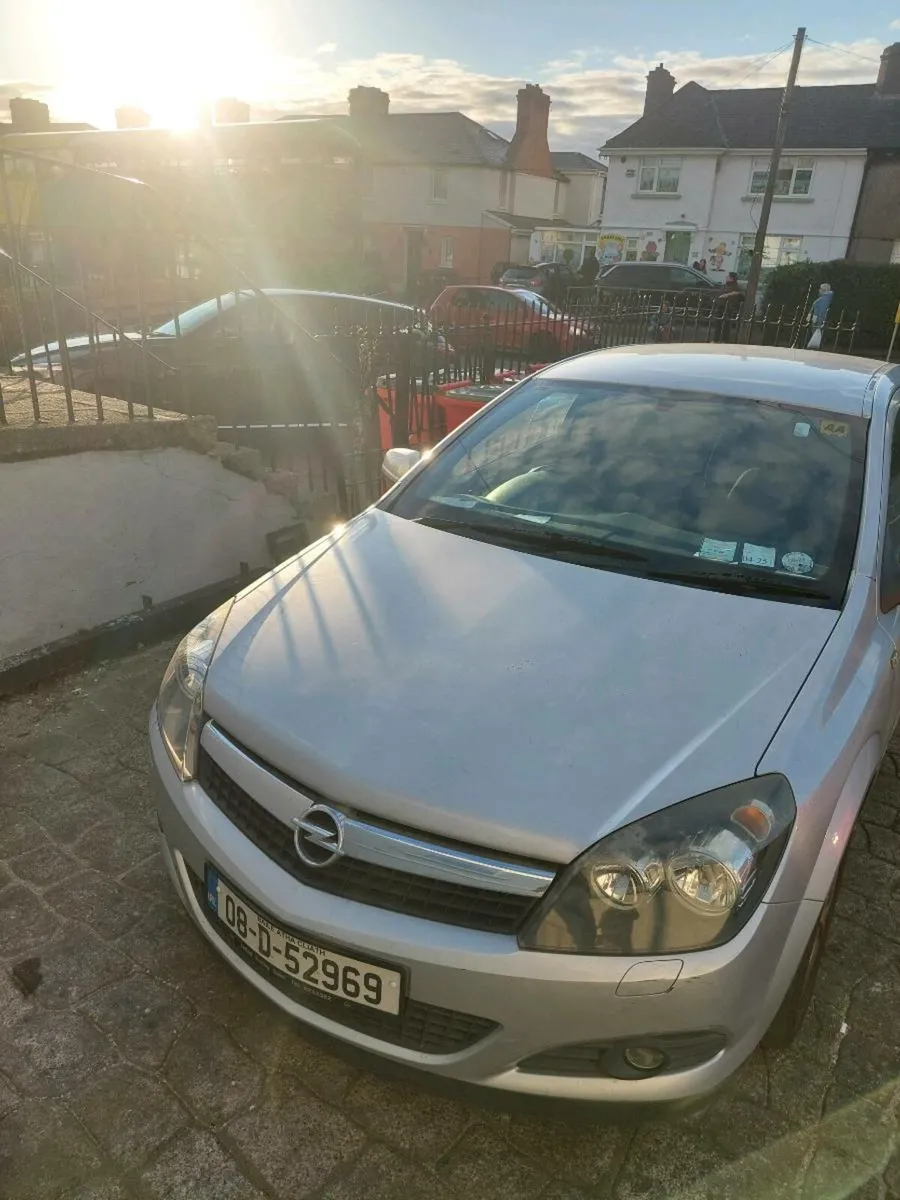Opel Astra 2008 - Image 4