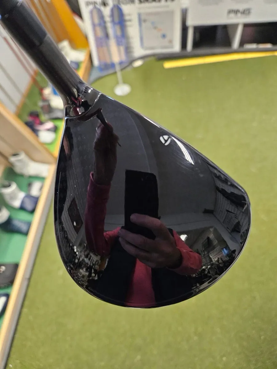 Taylormade Qi10 V-Steel 3 Wood - Image 3