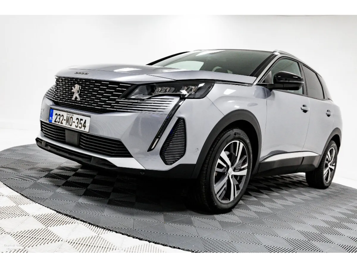 Peugeot 3008 Allure 1.5 Diesel Auto 130HP - Image 2