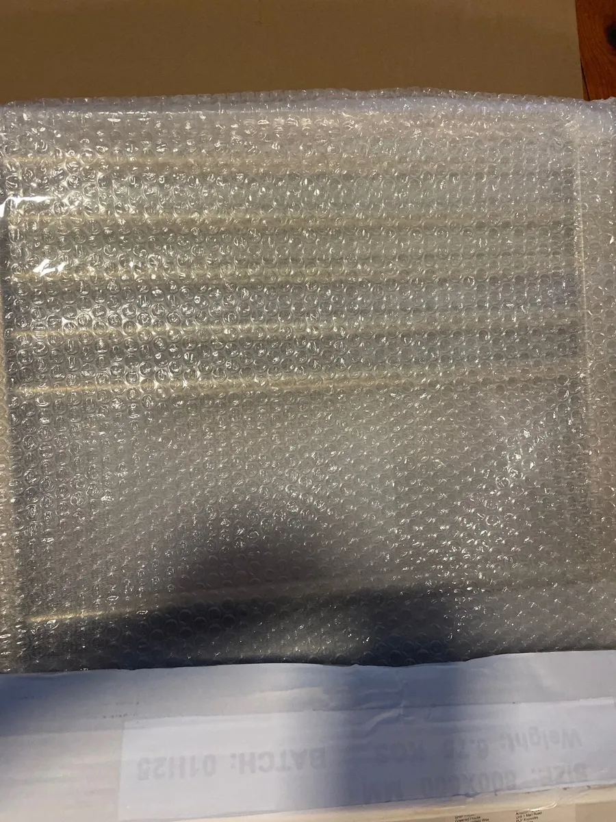 A gold heated towel rail 800mm x  500ml. - Image 1