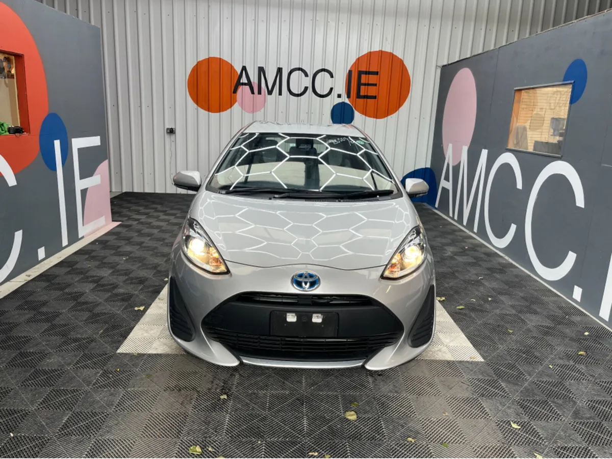 Toyota Aqua 2020 TOYOTA AQUA 1.5L HYBRID / 104K KM - Image 2