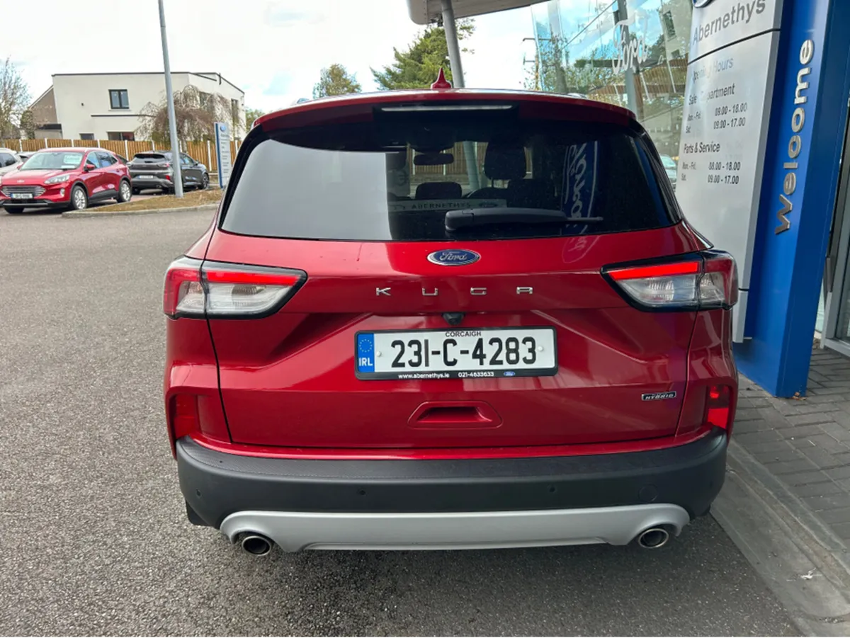 Ford Kuga TITANIUM 2.5 PHEV 225 S6.2 CT 4DR - Image 4