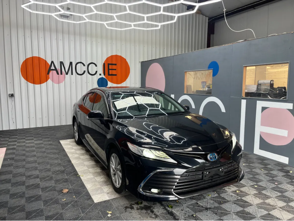 Toyota Camry ONLY €27950! 2021 TOYOTA CAMRY 2.5L H - Image 1