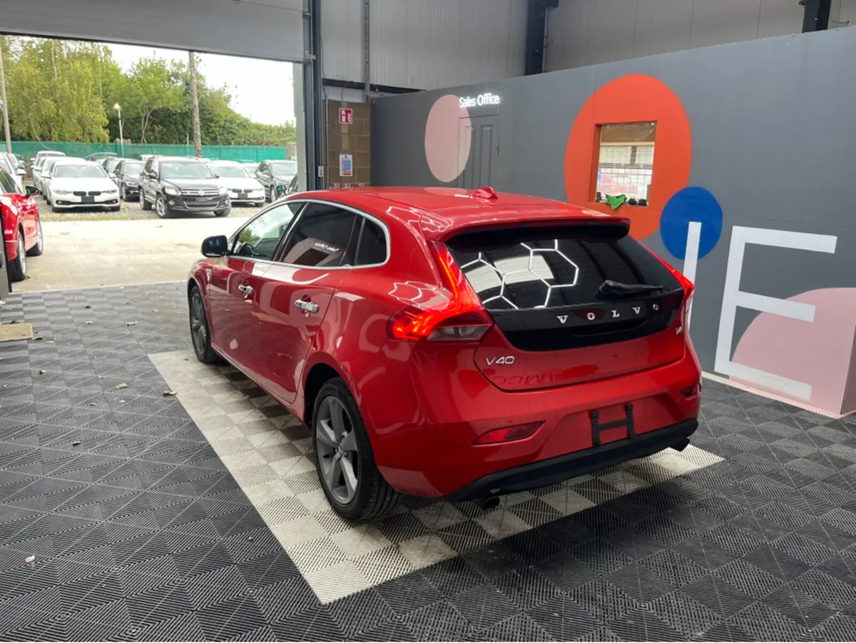 Volvo V40 2014 VOLVO V40 1.6L PETROL / 75K KMS / A - Image 4