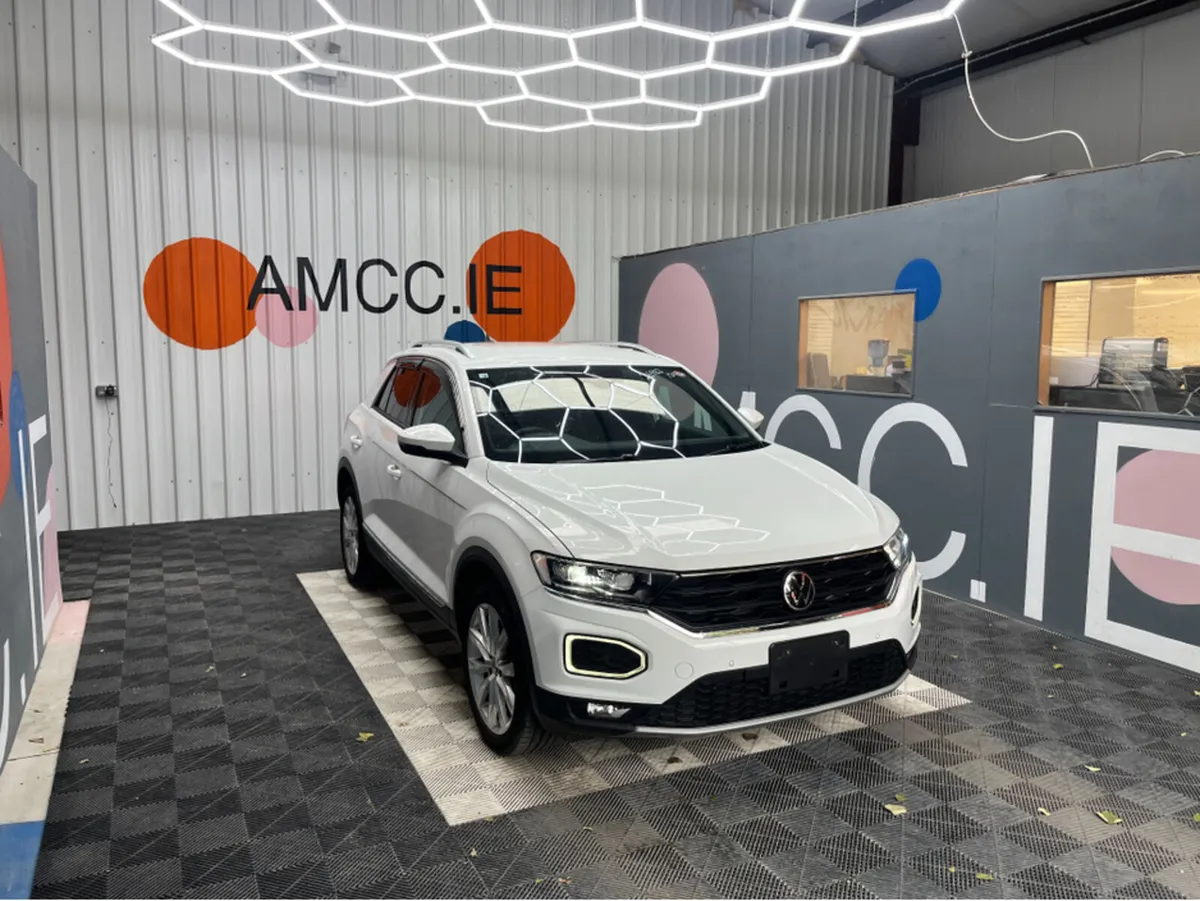 Volkswagen T-Roc 2022 VOLKSWAGEN T-ROC 2L DIESEL / - Image 1