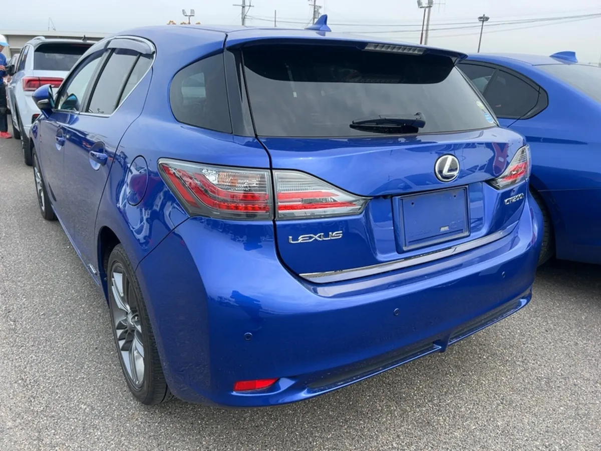 Lexus CT PETROL/HYBRID 5DR AUTOMATIC SPORT - Image 2