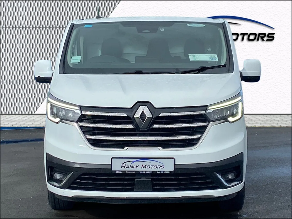 Renault Trafic LL30 BLUE DCI 130 SPORT PANEL - Image 2