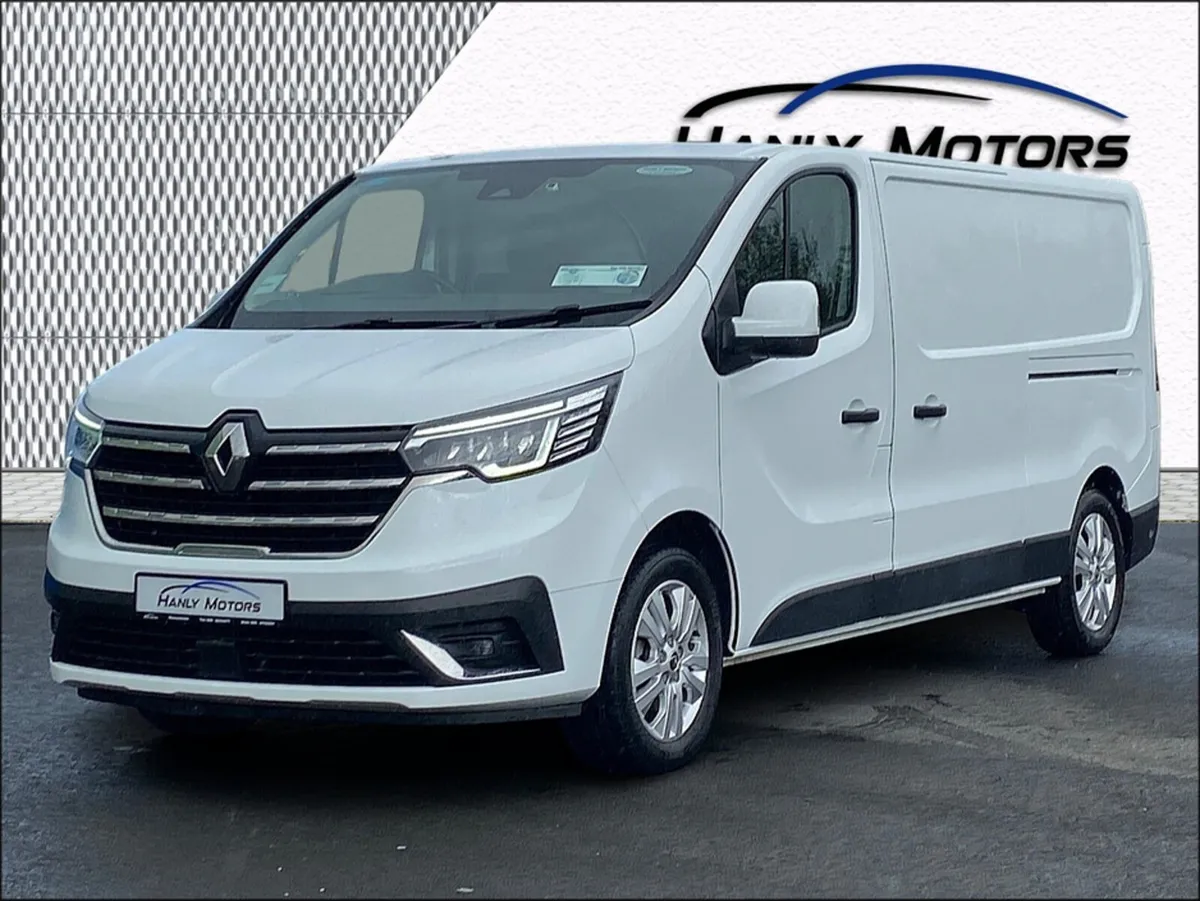 Renault Trafic LL30 BLUE DCI 130 SPORT PANEL - Image 3