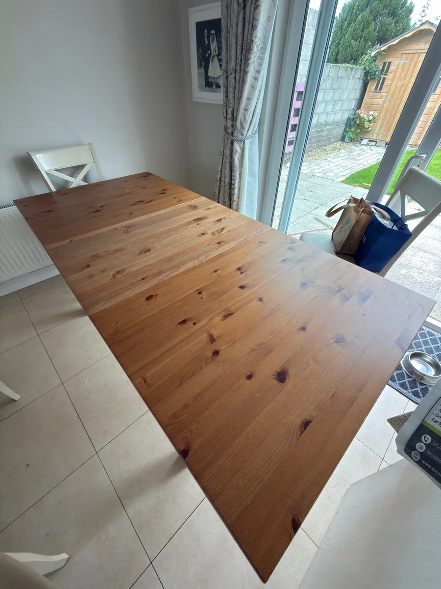 Dining table - Image 2
