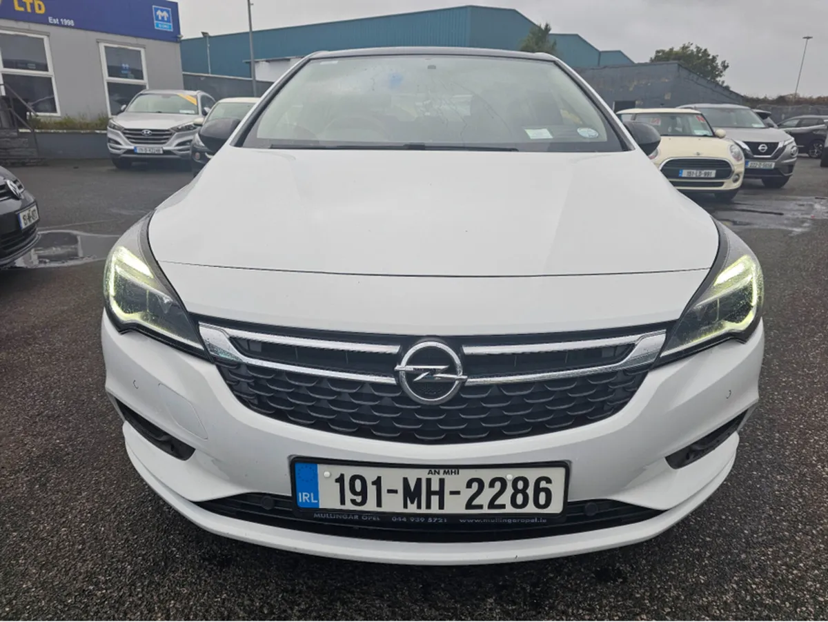 Opel Astra 1.0I ECOTEC ** PARKING SENSORS ** SUPER - Image 2
