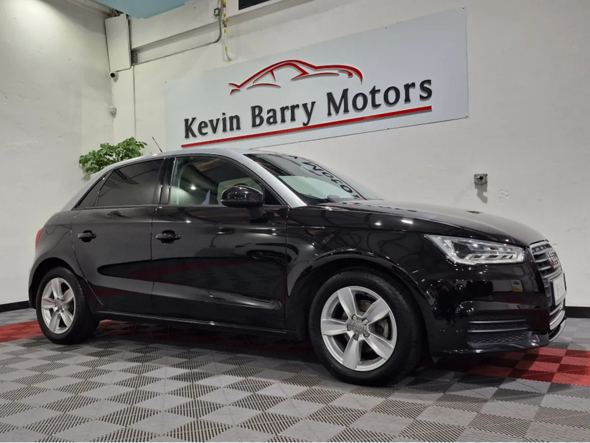 Audi A1 1.0TFSi AUTOMATIC - Image 4