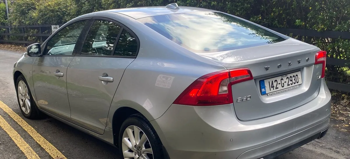 VOLVO S60 D4 - Image 4