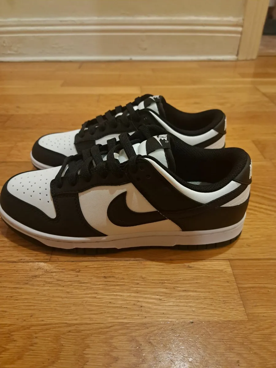 Nike Dunk black & white - Image 3