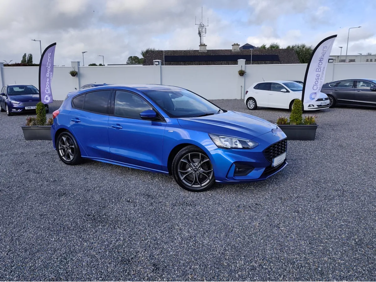 Ford Focus ST-LINE TDCI - Image 1