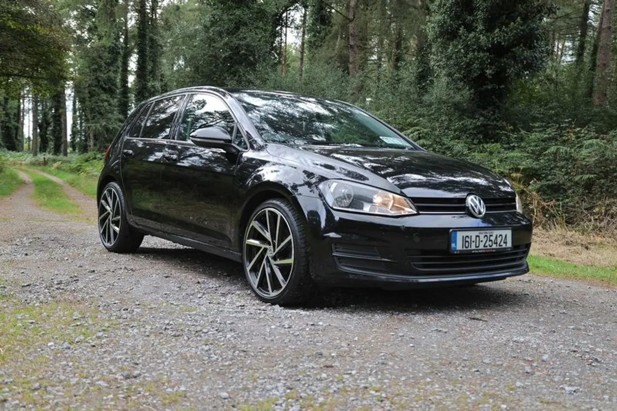 Volkswagen Golf 1.6TDI 5DR 90HP 5D 2016 - Image 1