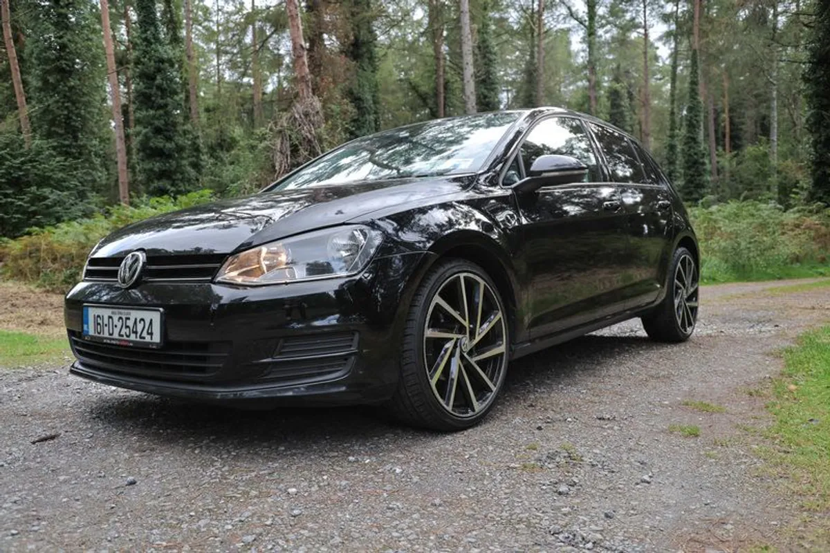 Volkswagen Golf 1.6TDI 5DR 90HP 5D 2016 - Image 3