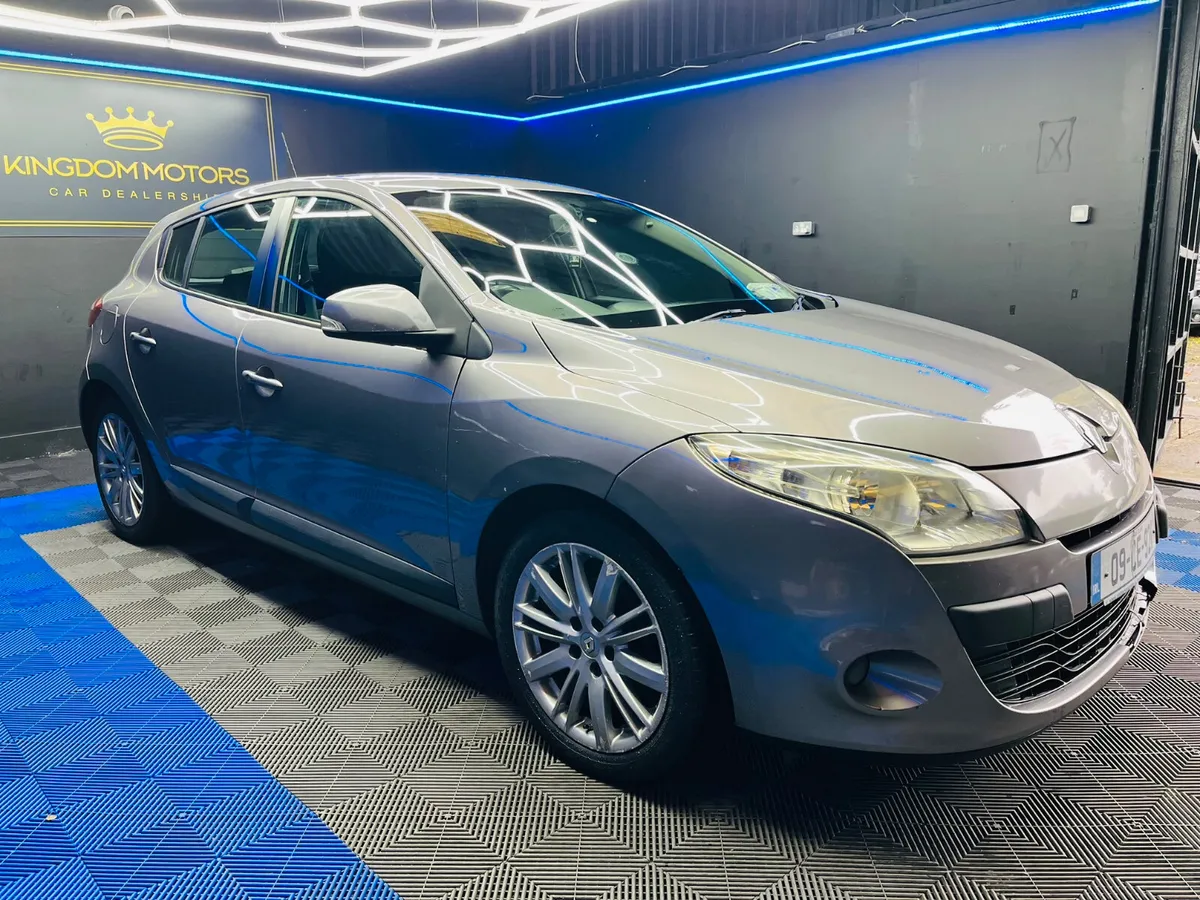 Renault Megane,NCT 05/26,Tax 12/25 - Image 2