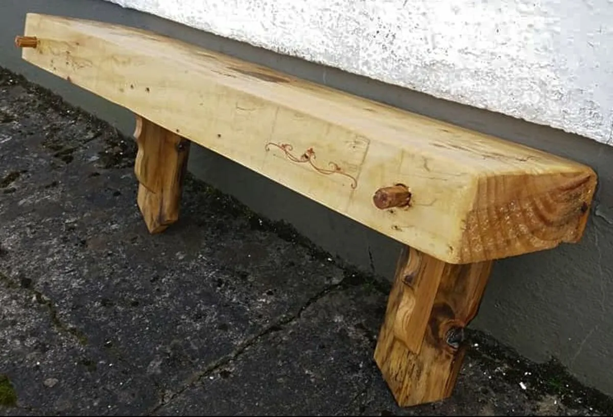 Rustic Floating Chunky shelf / display - Image 4