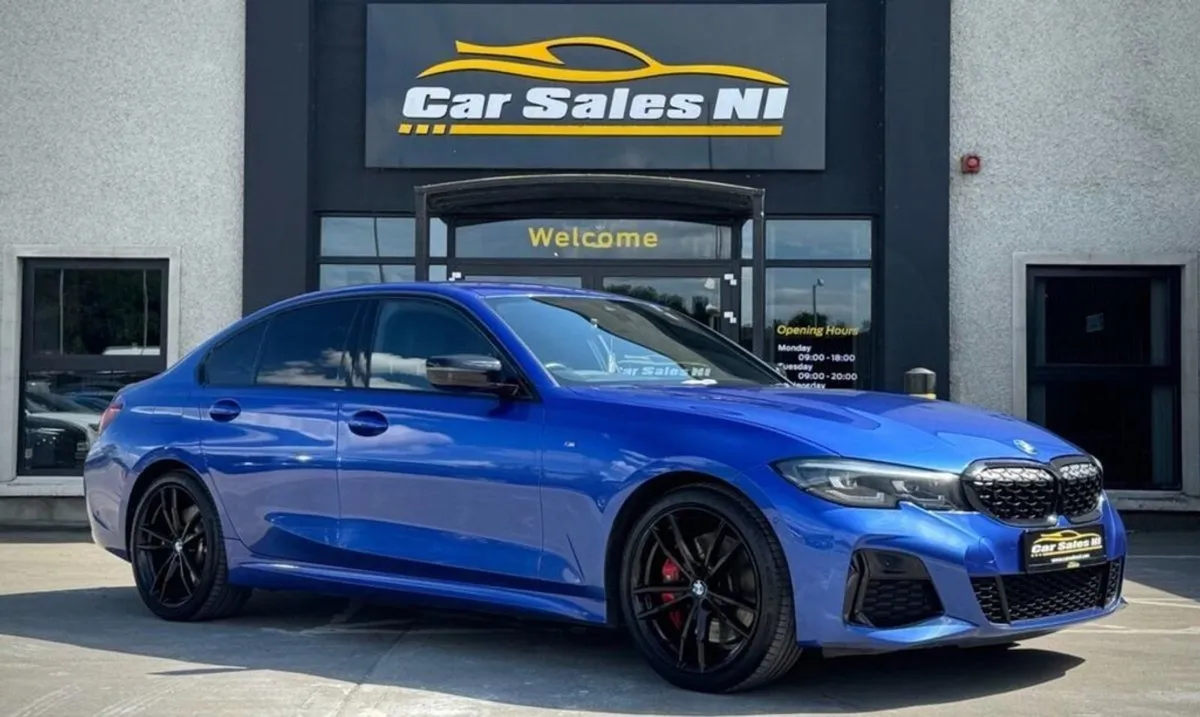 BMW 3 Series 3.0 M340d MHT Saloon 4dr Diesel Hybr - Image 1