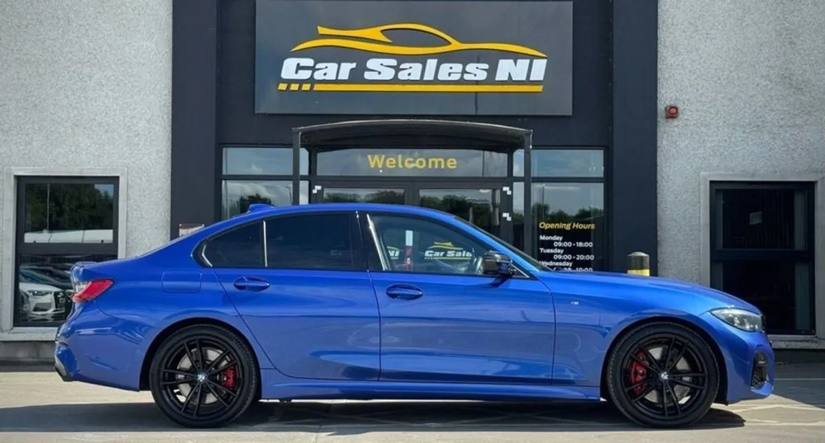 BMW 3 Series 3.0 M340d MHT Saloon 4dr Diesel Hybr - Image 3
