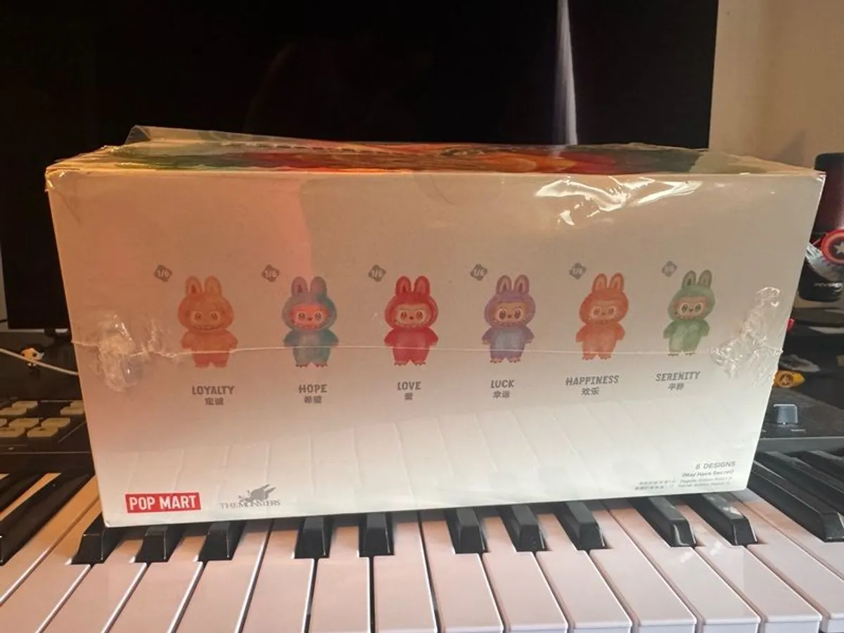 Pop Mart Labubu Plush Collectibles - Image 2