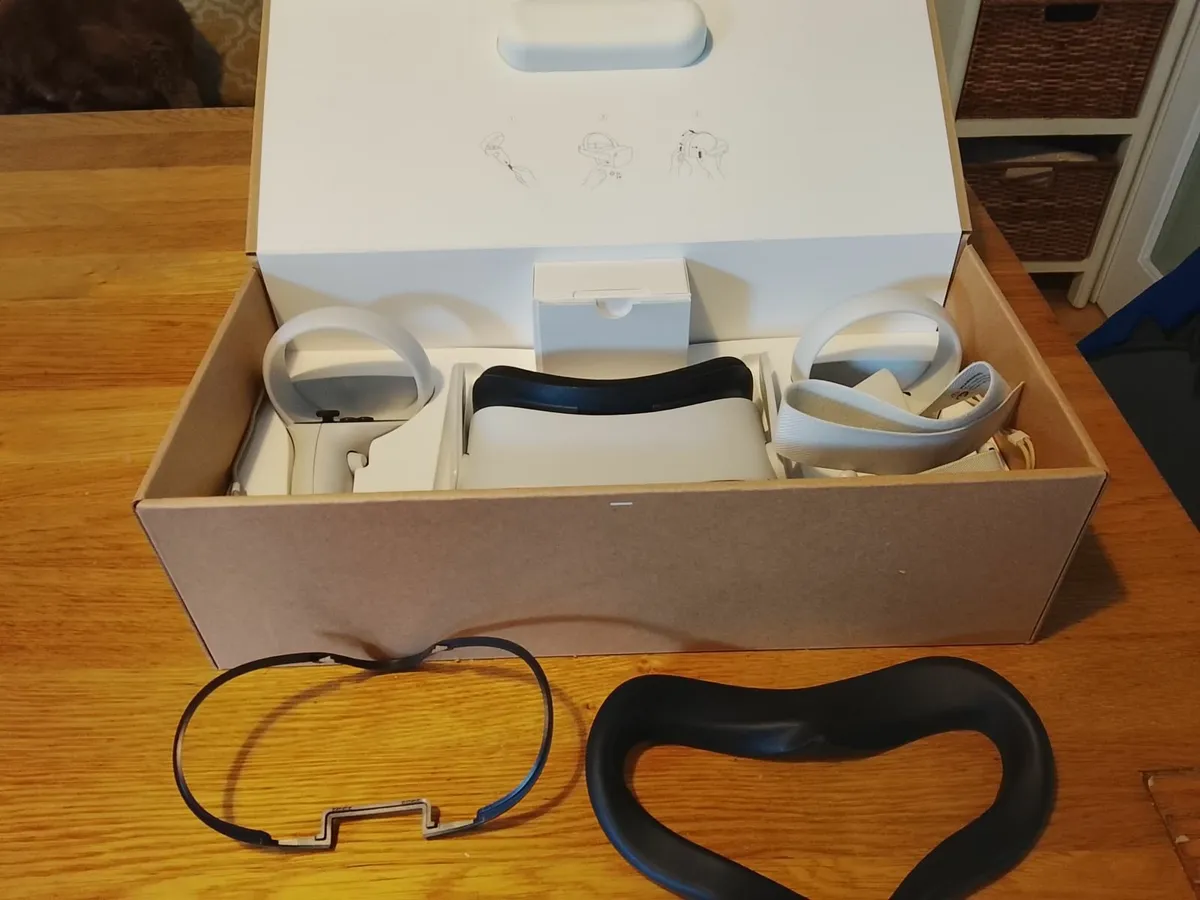 Meta Quest 2 with VR Head Set - Image 3
