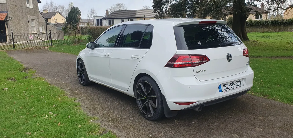 2016 Volkswagen Golf 1.6 tdi  highline - Image 3