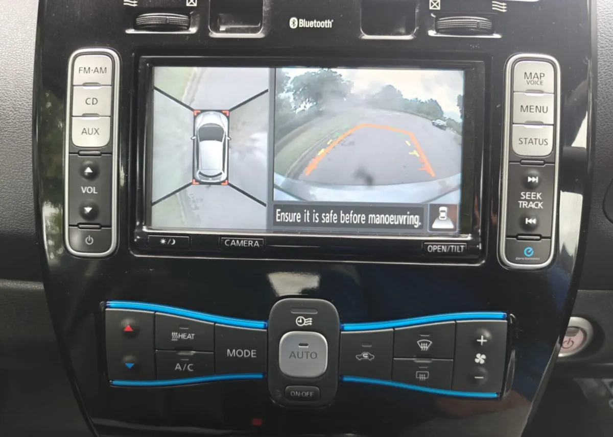 Nissan Leaf - Image 4