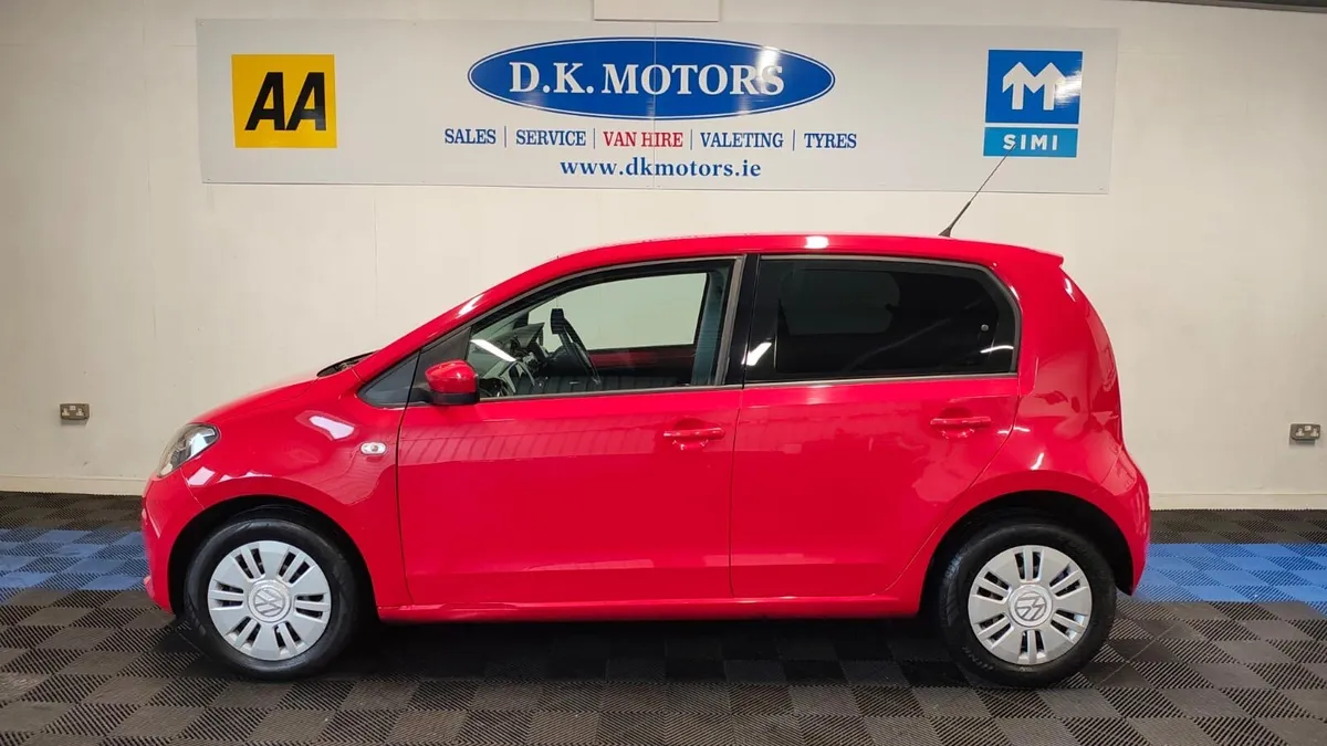 VW UP Automatic - Image 3