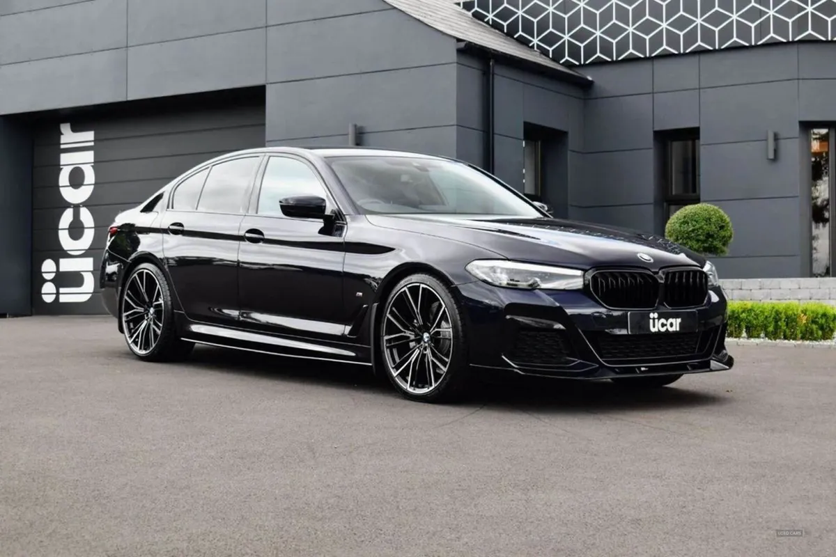 BMW 5 Series 2.0 520d M Sport Saloon - Image 1