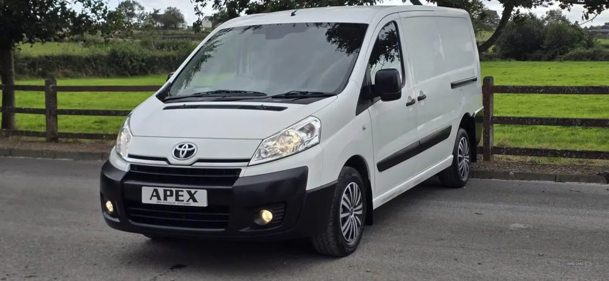 Toyota Proace L2 Diesel - Image 2