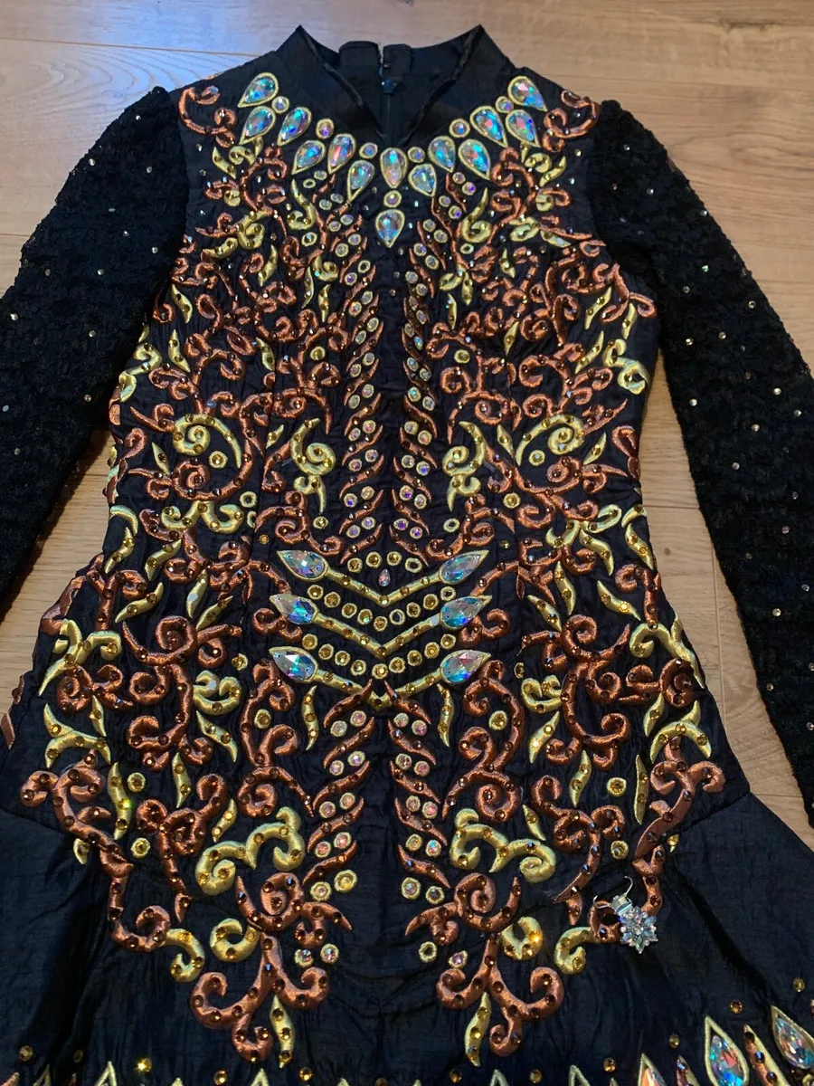 Irish dancing dress - Image 4