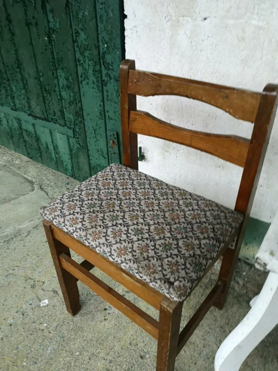 Chair / Bar Stool / Table (Upcycling Projects) - Image 1