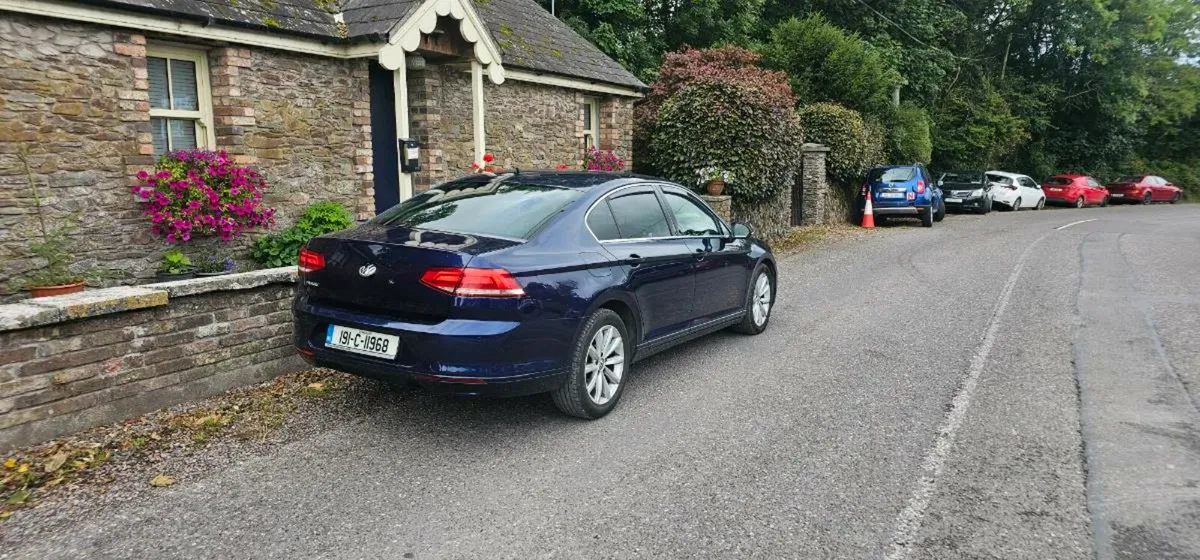 VW PASSAT - Image 4