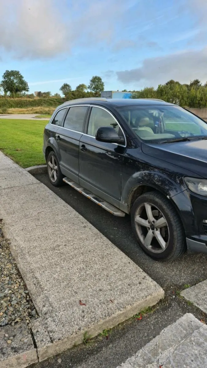 Audi q7 - Image 2