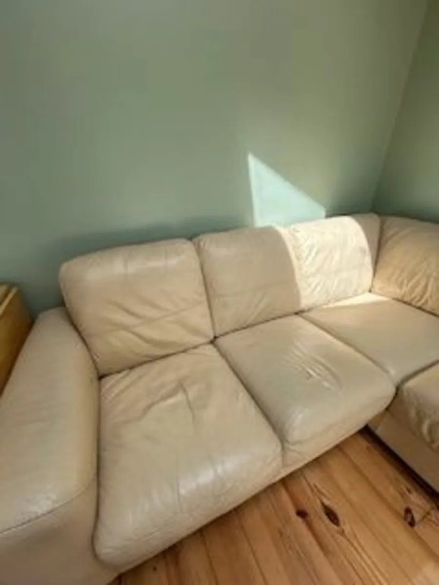 Cream leather corner couch - Image 3