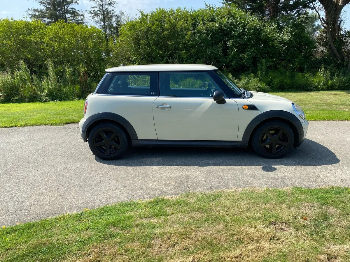 2010 Mini First Special Edition…Emissions issues - Image 1