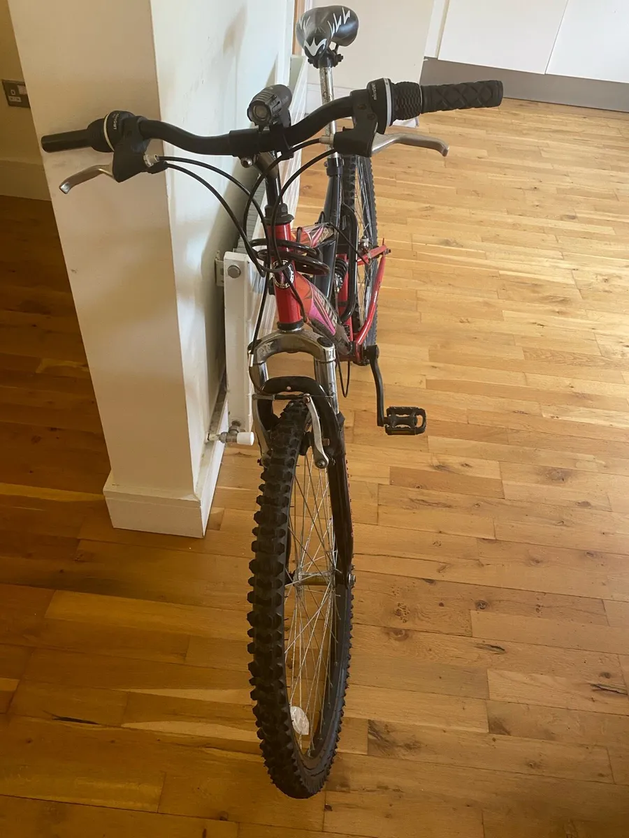 Mounting bicycle - Image 1