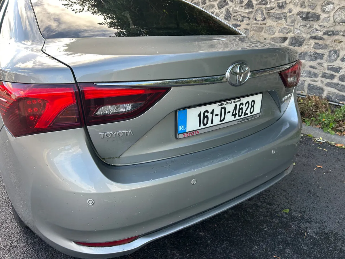 Toyota Avensis 2016 2.0 D4D, Sat/Nav leather - Image 3