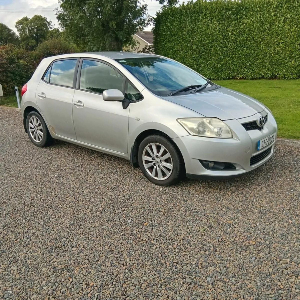 Toyota auris - Image 1
