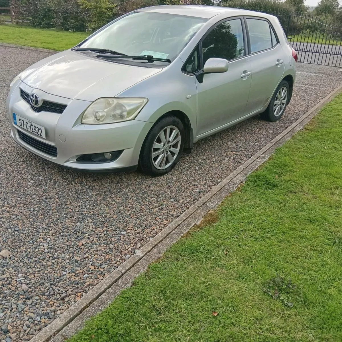Toyota auris - Image 2
